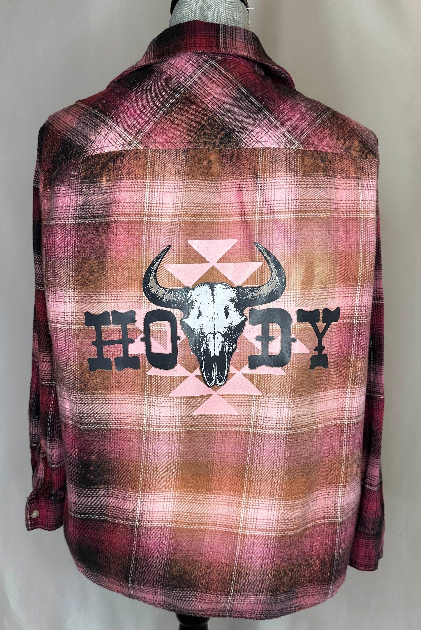 Women's Howdy Paid Long Sleeve Flannel with bull back side