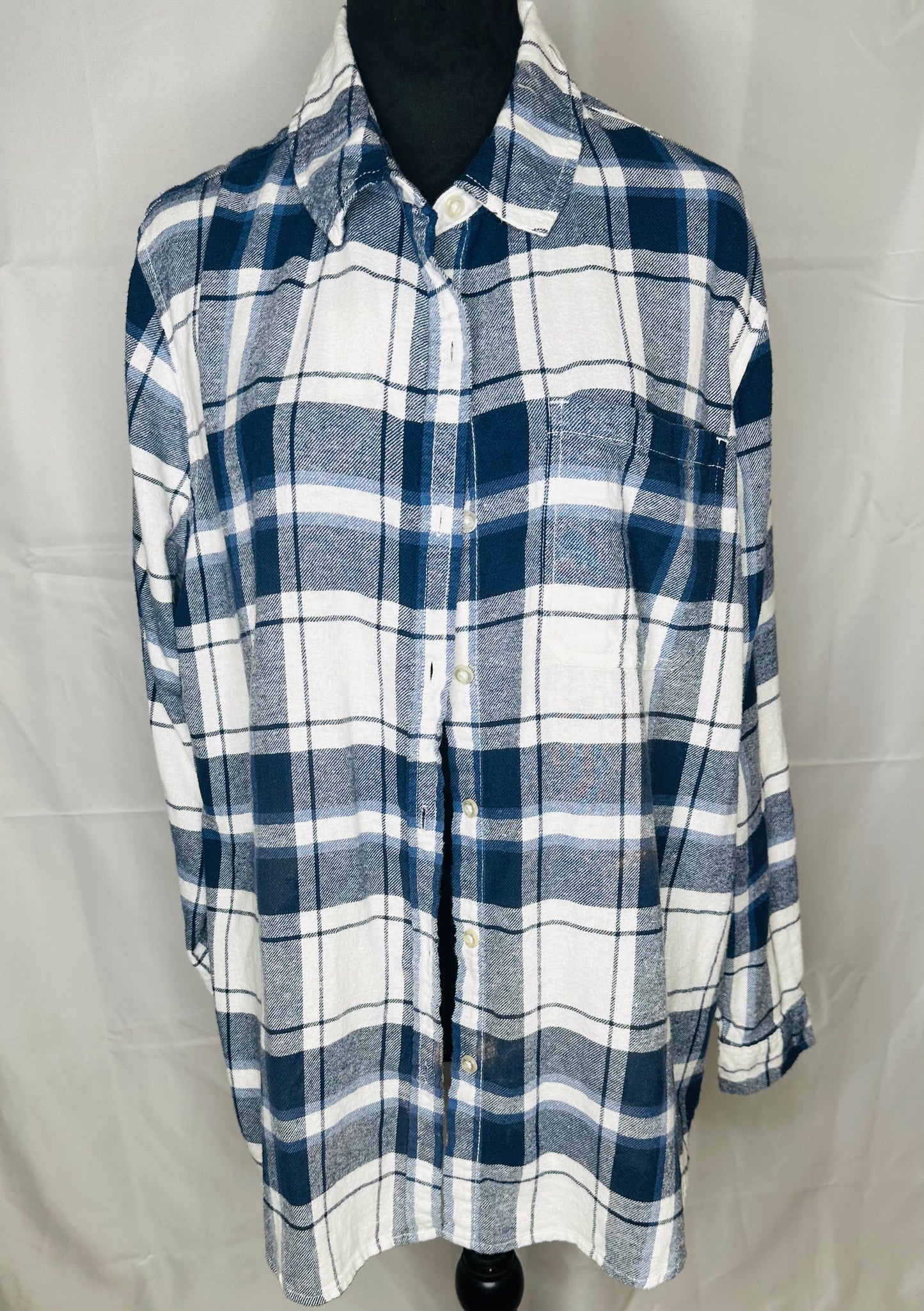 "I make pour decisions" Women's Flannel